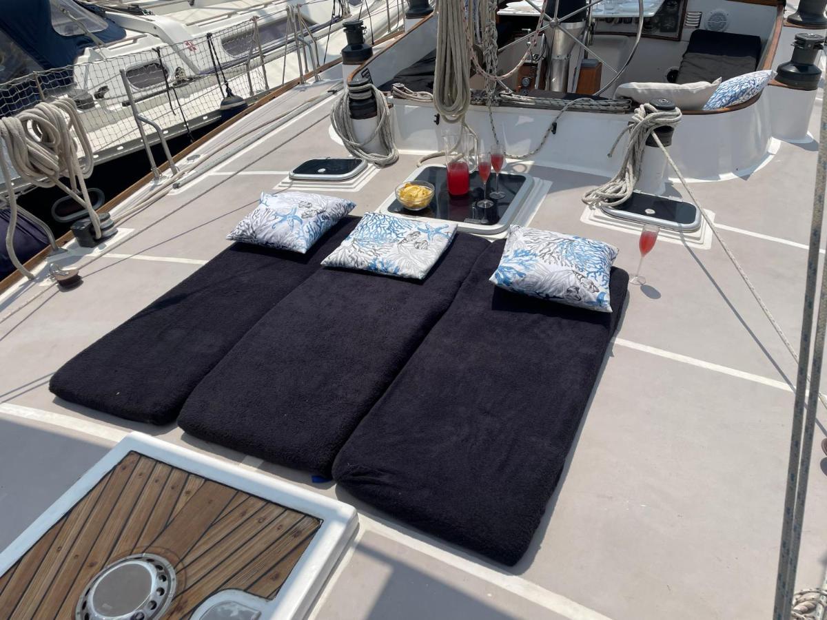 Sailboat B&B On Board Katanya Dış mekan fotoğraf