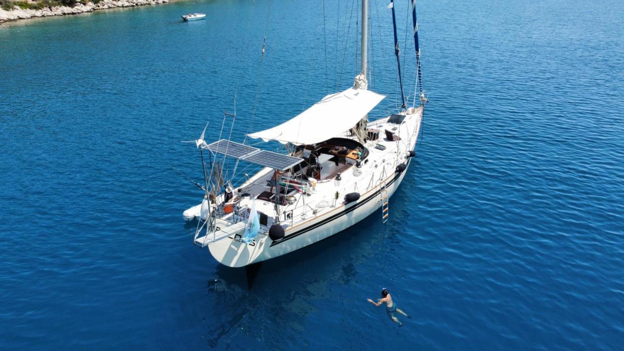 Sailboat B&B On Board Katanya Dış mekan fotoğraf