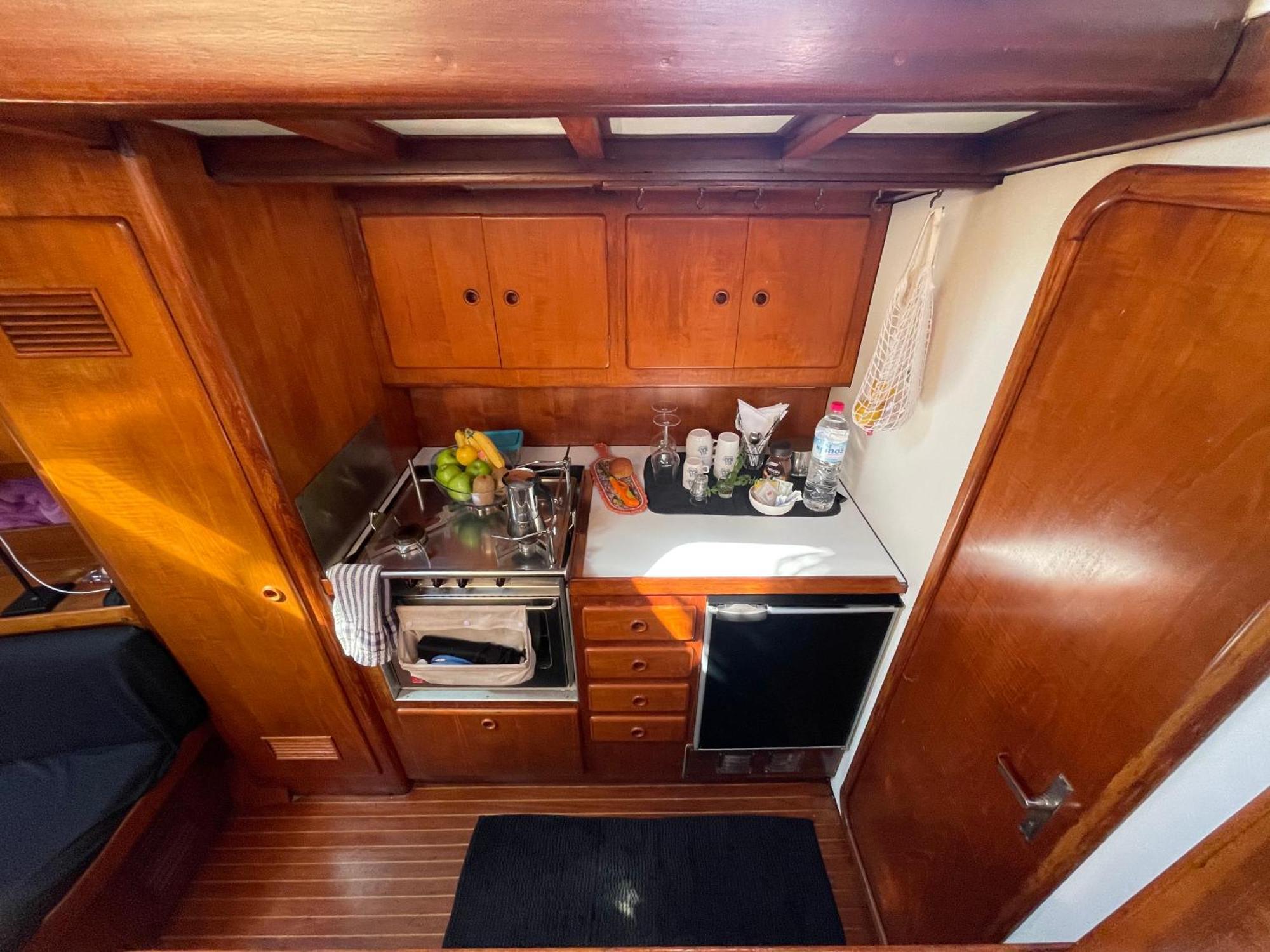 Sailboat B&B On Board Katanya Dış mekan fotoğraf